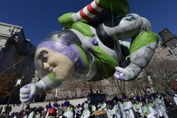 Celebran el famoso desfile de Macys Celebran el famoso desfile de Macys Celebran el famoso desfile de Macys