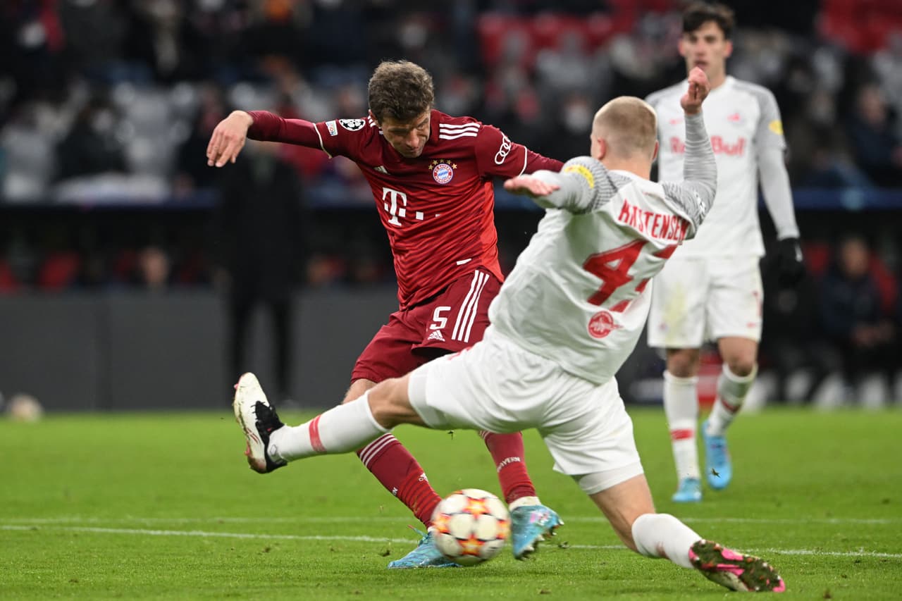Bayern Munich fue una 'máquina bávara' de goles para avanzar a Cuartos de Final y dejar fuera al Salzburg por marcador de 7-1 en el Allianz Arena; hat-trick de Lewandowski.