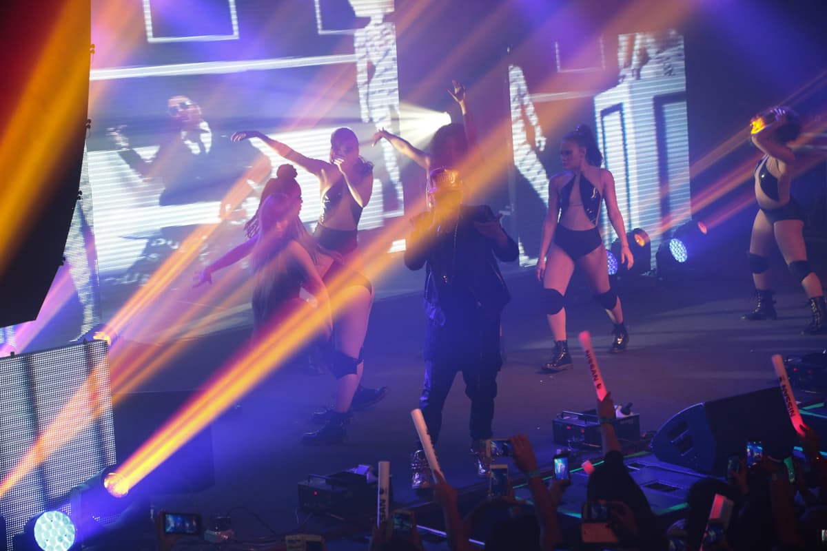 El cantante puertorriqueño Yandel llegó a Chicago en el Road to Innovation Tour de Nissan con lo mejor de su repertorio en un concierto privado en el Concord Music Hall.