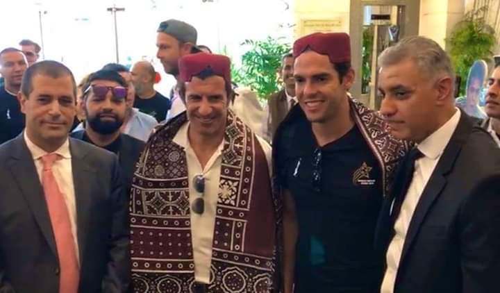 Figo y Kaká al rescate del fútbol en Pakistán, un país loco por el críquet