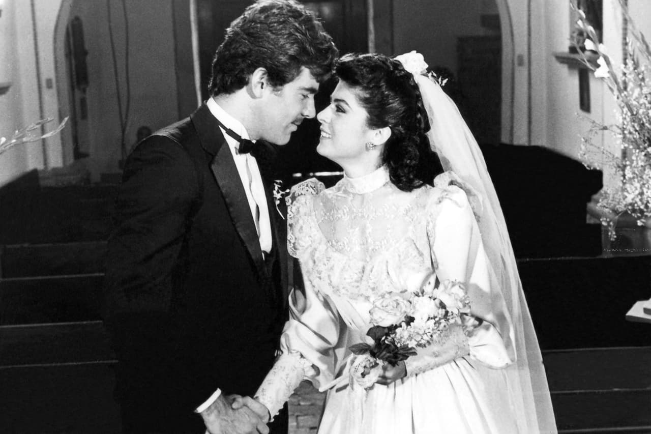 Victoria Ruffo cuenta que el productor de la telenovela la seleccionó después de que él le dijo "hija" y ella le respondió: "Yo no soy su hija". Fue en ese momento que Pimstein notó que ella era la indicada para convertirse en "La Fiera".