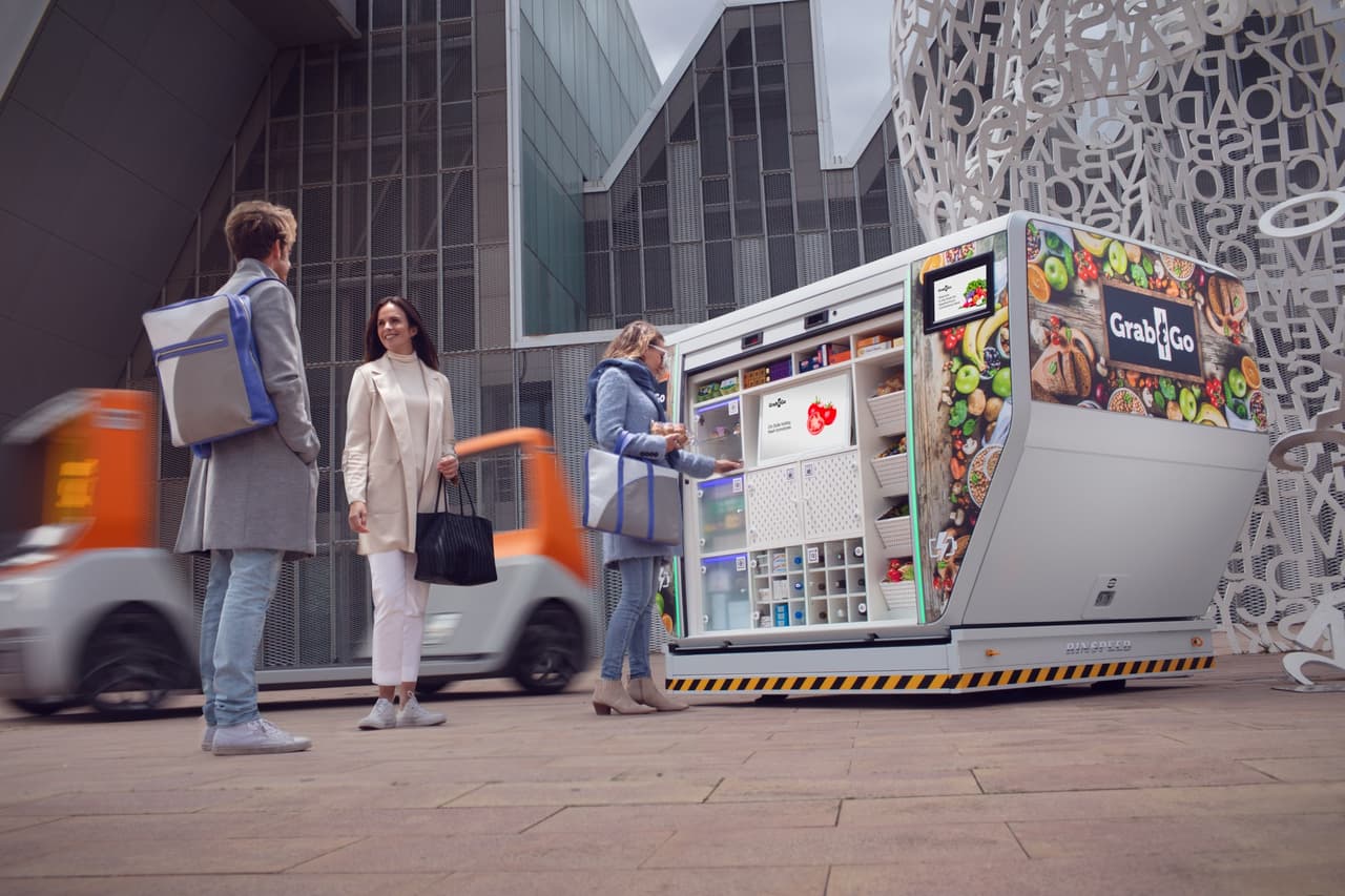 Según el empresario, el uso flexible e intercambiable de diferentes carrocerías ayudará a reducir la cantidad de vehículos automatizados en circulación y además podrán satisfacer las distintas demandas de transporte de personas y mercancías, según la hora del día y las necesidades de cada momento.
