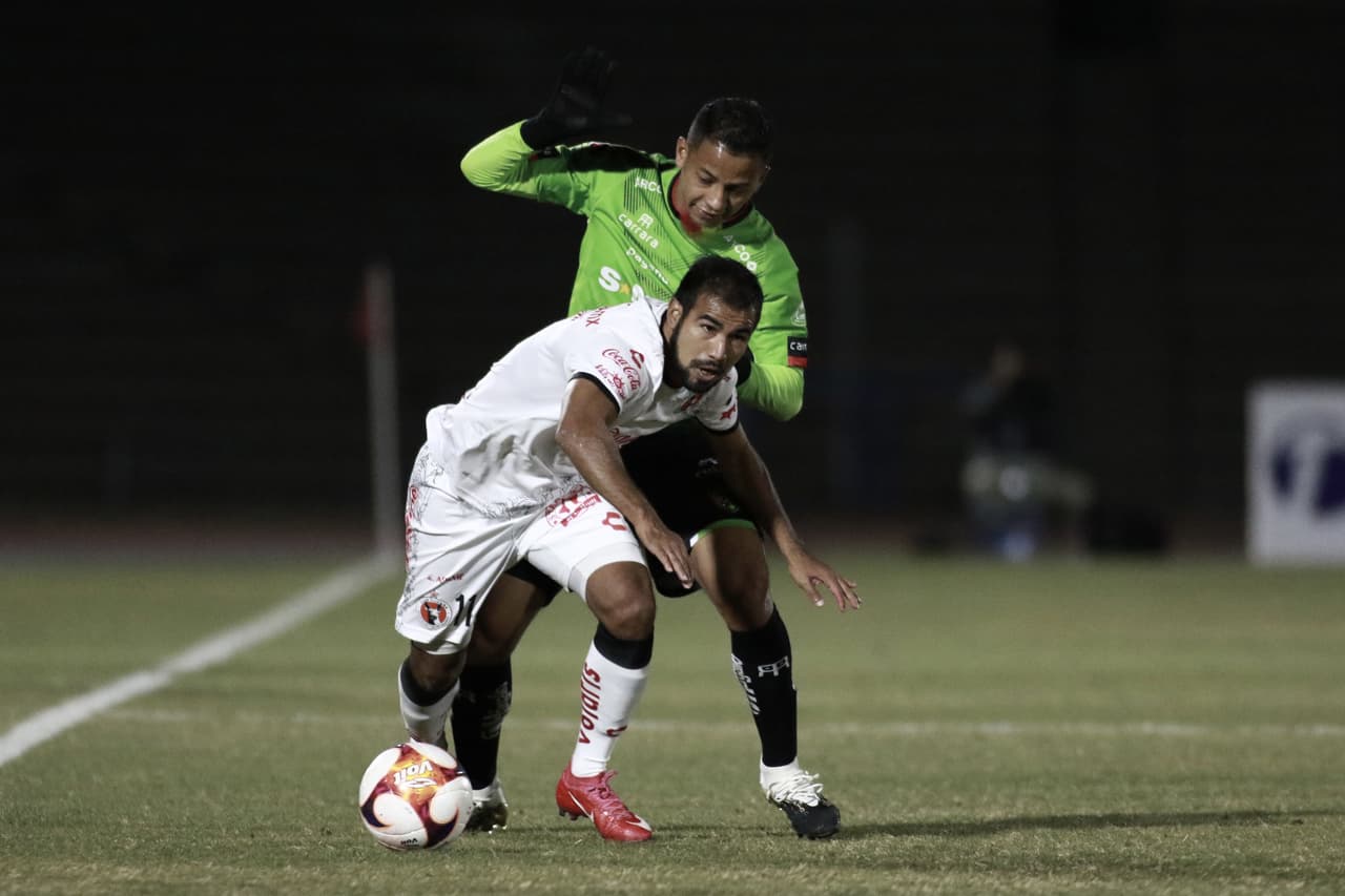 Lezcano se perdió la oportunidad de abrir el marcador tras errar un penal a los 78’ de juego. En la J3, los Bravos se medirán al América en la frontera y Xolos visitará al Puebla.