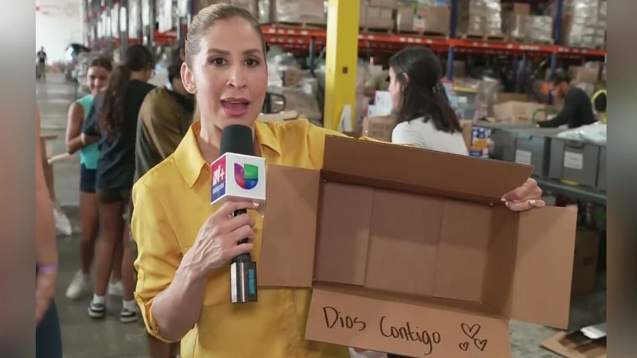 "Dios contigo": Voluntarios en Miami mandan mensajes a venezolanos a través de cajas con ayuda por sismos
