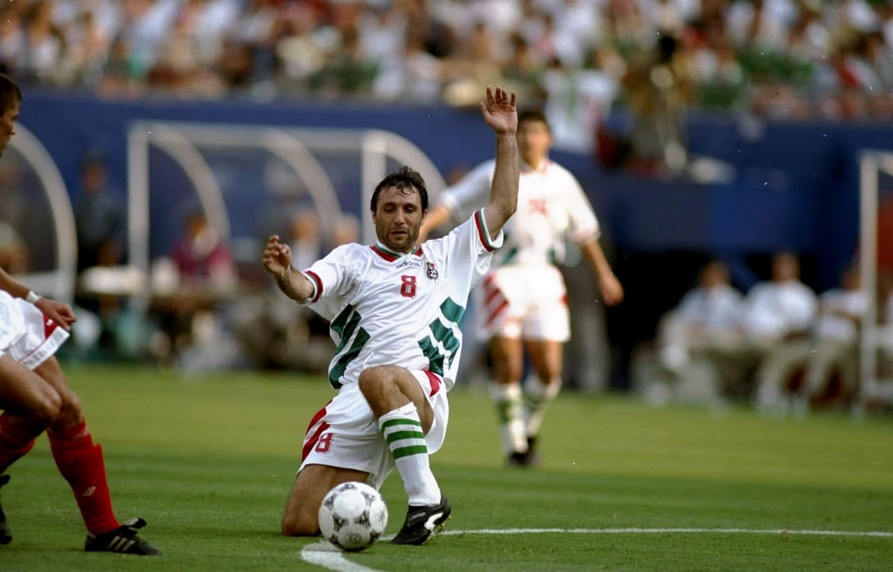 Hristo Stoichkov estuvo con Bulgaria en la edición de 1987 y llegó a ser subcampeón.