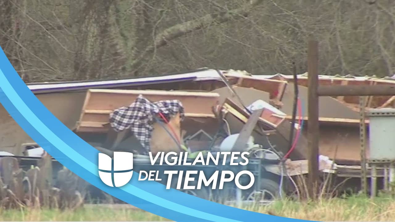 El tiempo severo del lunes y martes en Texas causó la formación de un tornado que arrastró a una casa móvil en Beasley, Texas, una localidad a 40 millas al suroeste de Houston.