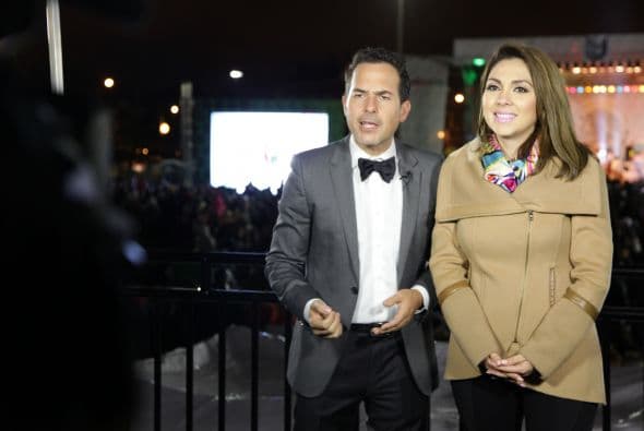 Mexicanos en el área de Chicago llegaron a La Villita para celebrar a lo grande el tradicional grito de Independencia que fue oficiado por el Cónsul General de México de esa ciudad.