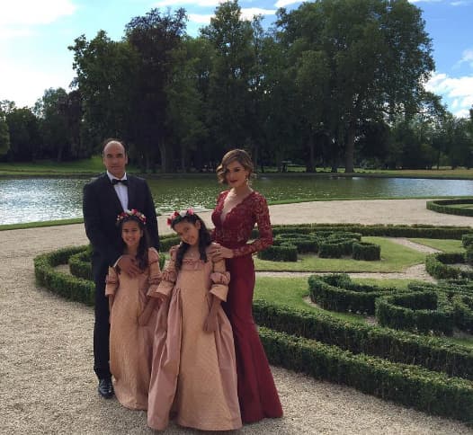 Karla Martínez siempre ha dicho que "Emerson es el mejor padre que pude elegir para mis hijas".