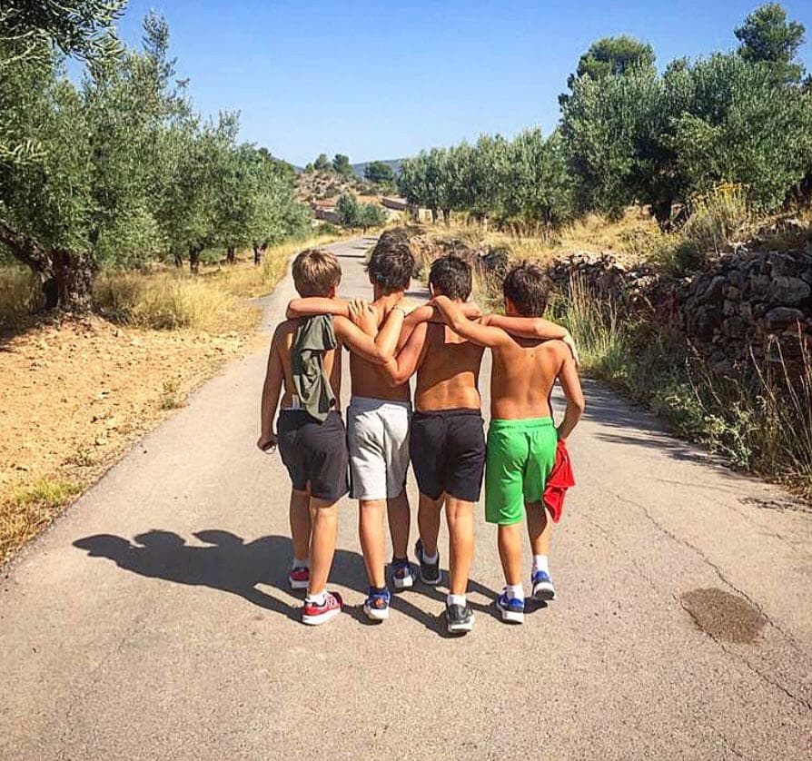 La plática entre Miguel Bosé y Jordi Évole se suscita después de casi un mes en que Lola Medina, la exsuegra del cantante, lo acusó en la televisión de su país por 
<b><a href="https://www.univision.com/famosos/exsuegra-de-miguel-bose-alega-que-no-paga-nada-los-hijos-de-nacho-palau-fotos" target="_blank">dejar en el desamparo a Ivo y Telmo</a></b>, los dos hijos que tuvo junto a Nacho Palau.
<br>