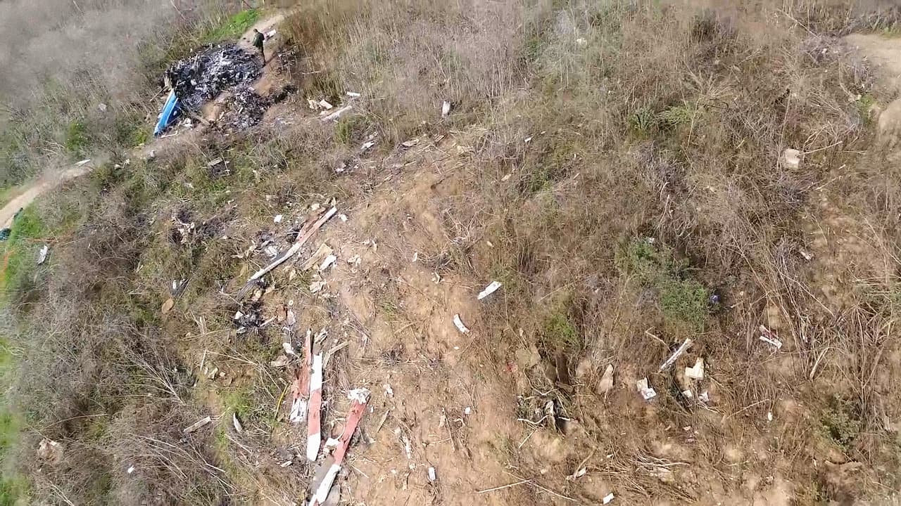 Algunos expertos sugirieron que el piloto pudo haberse desorientado debido a la niebla, pero Homendy comentó que los equipos de investigación analizarán todo, desde los antecedentes del operador de la nave hasta los motores.