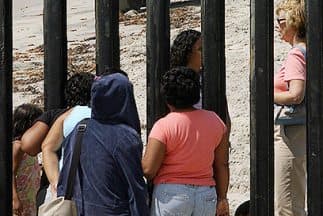 La crisis humanitaria en la frontera podría “lastimar” a Obama
