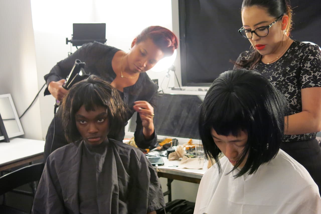 Los largos de las pelucas eran tres uno a la altura de las orejas, otro a la altura de la barbilla y otras a la mitad del cuello.
<br>