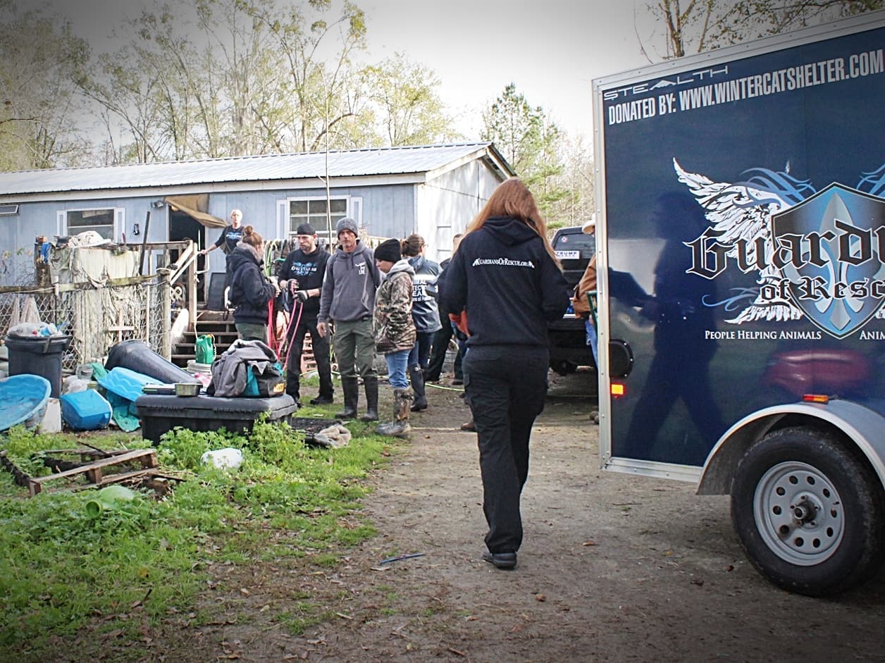 La oficina del sheriff del Condado Union en Florida, informó de un operativo se realizó junto con miembros del grupo Guardianes de Rescate de Georgia.