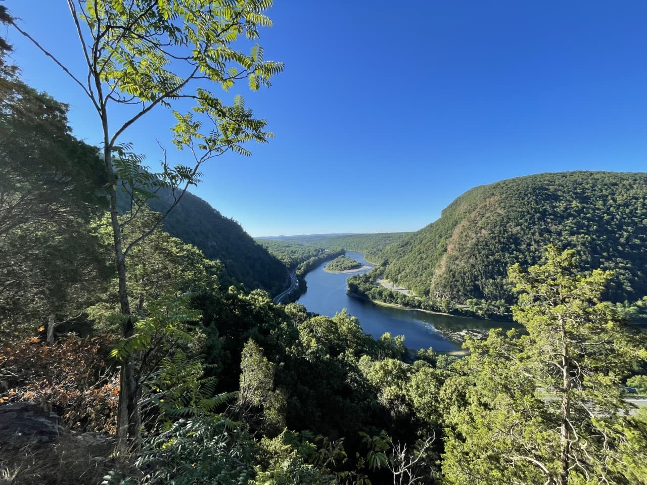 Más sobre la Delaware Water Gap National Recreation Area,
<b><a href="https://www.nps.gov/dewa/">aquí</a></b>.