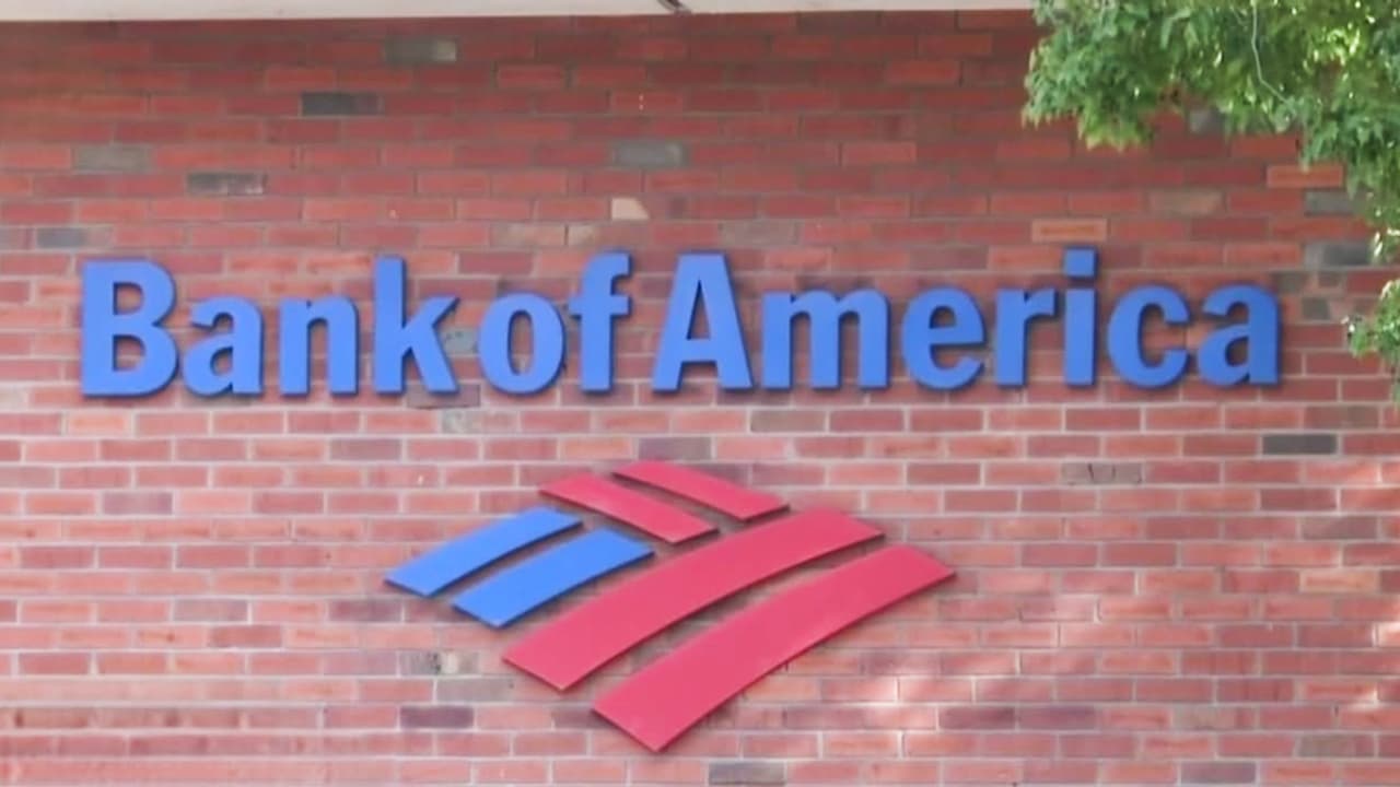 Departamento del Tesoro impone multa millonaria a Bank of America tras acusaciones de presuntas actividades ilícitas