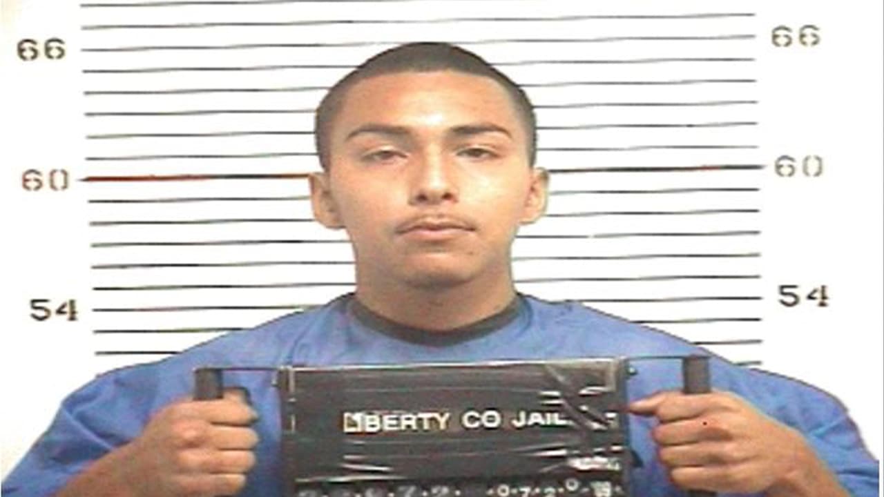 Rudy Rangel, 30 años. Se busca por ser el presunto autor del robo de una habitación. Última ubicación conocida: Dayton, al noreste de Houston.