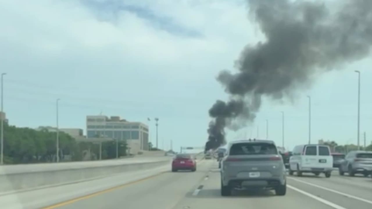 Imágenes de la emergencia tras accidente de un camión cisterna en Miami-Dade: el chofer murió