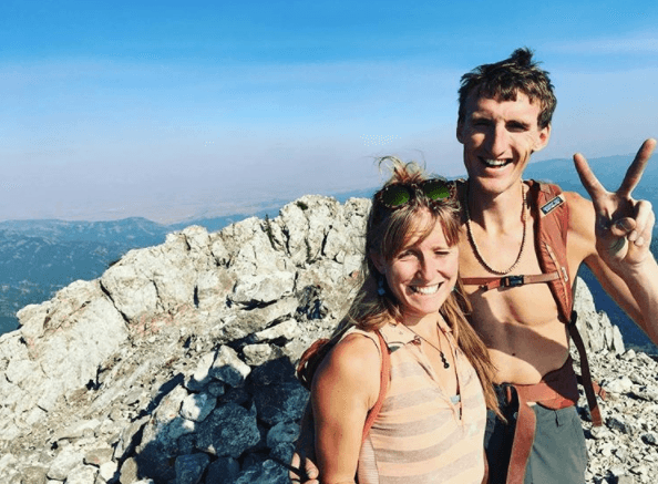 Este alpinista sobrevivió a una avalancha en la que murió su novia, pero pocas horas después se suicidó