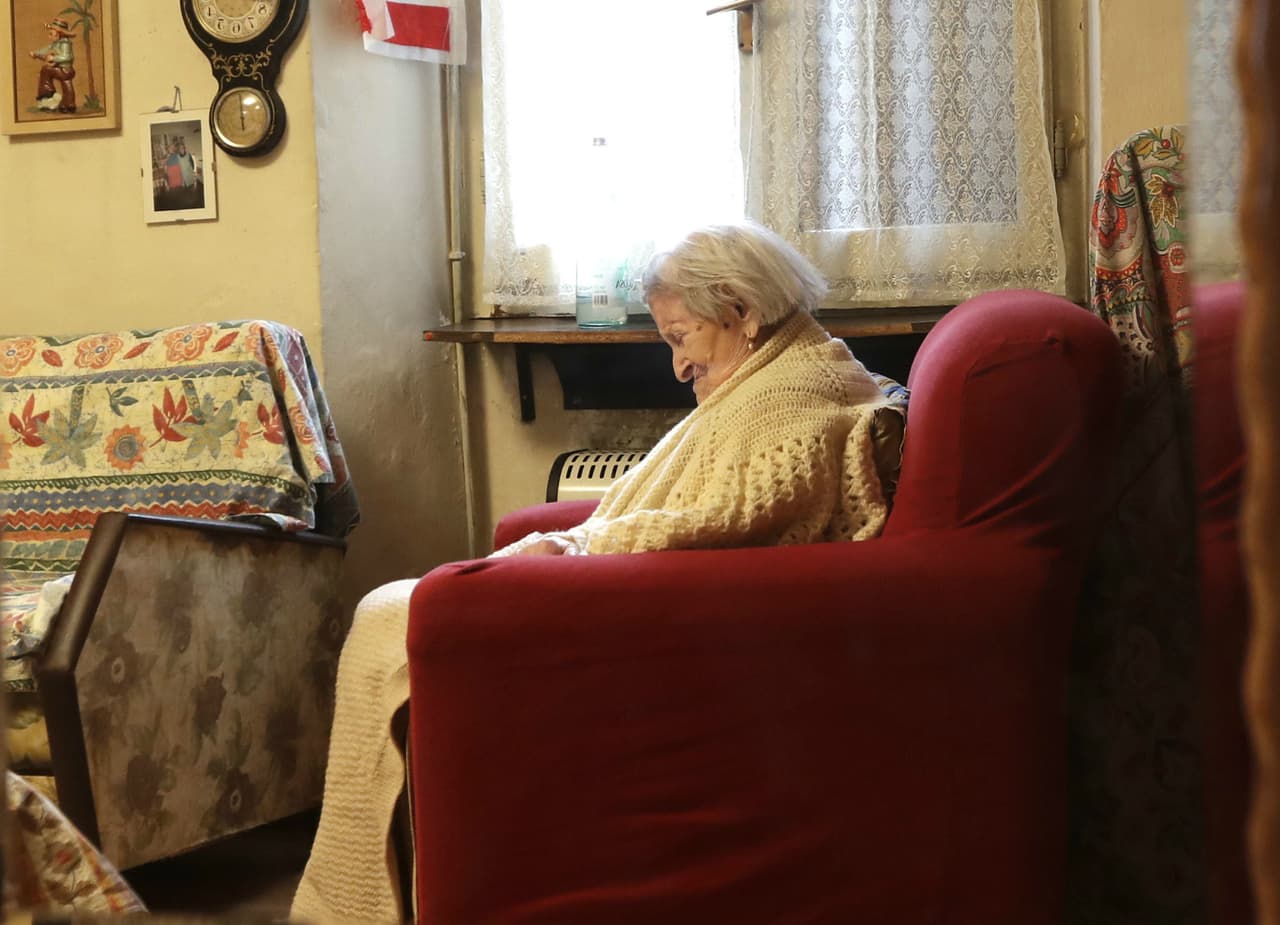 Las siestas largas y frecuentes podrían indicar mayor riesgo de Alzheimer, según nuevo estudio 