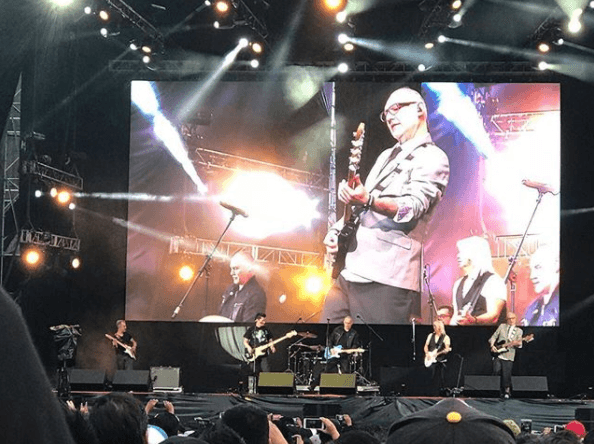 Luego de su participación en el Zócalo de la Ciudad de México, en conferencia de prensa, Sabo Romo señaló que cada uno de los integrantes de Rock en tu idioma ayuda desde su trinchera. Además, llamaron a la ciudadanía a mantener la conciencia de ayudar ahora y a futuro.