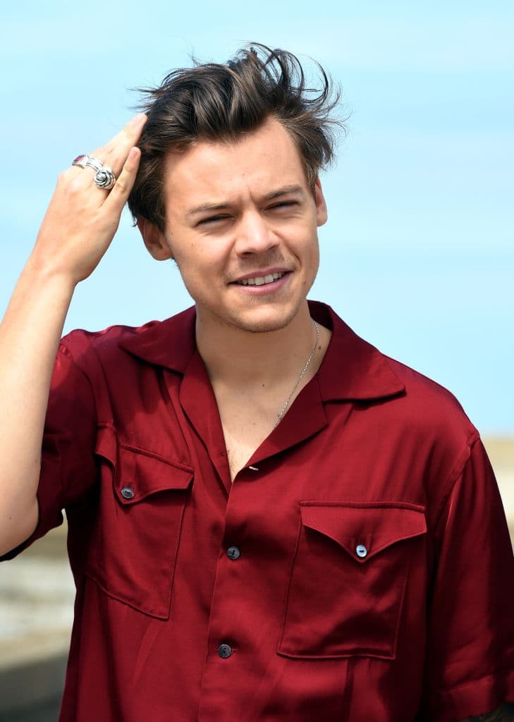 En una entrevista, el cantante reveló que tenía politelia, es decir, ¡tiene cuatro pezones!