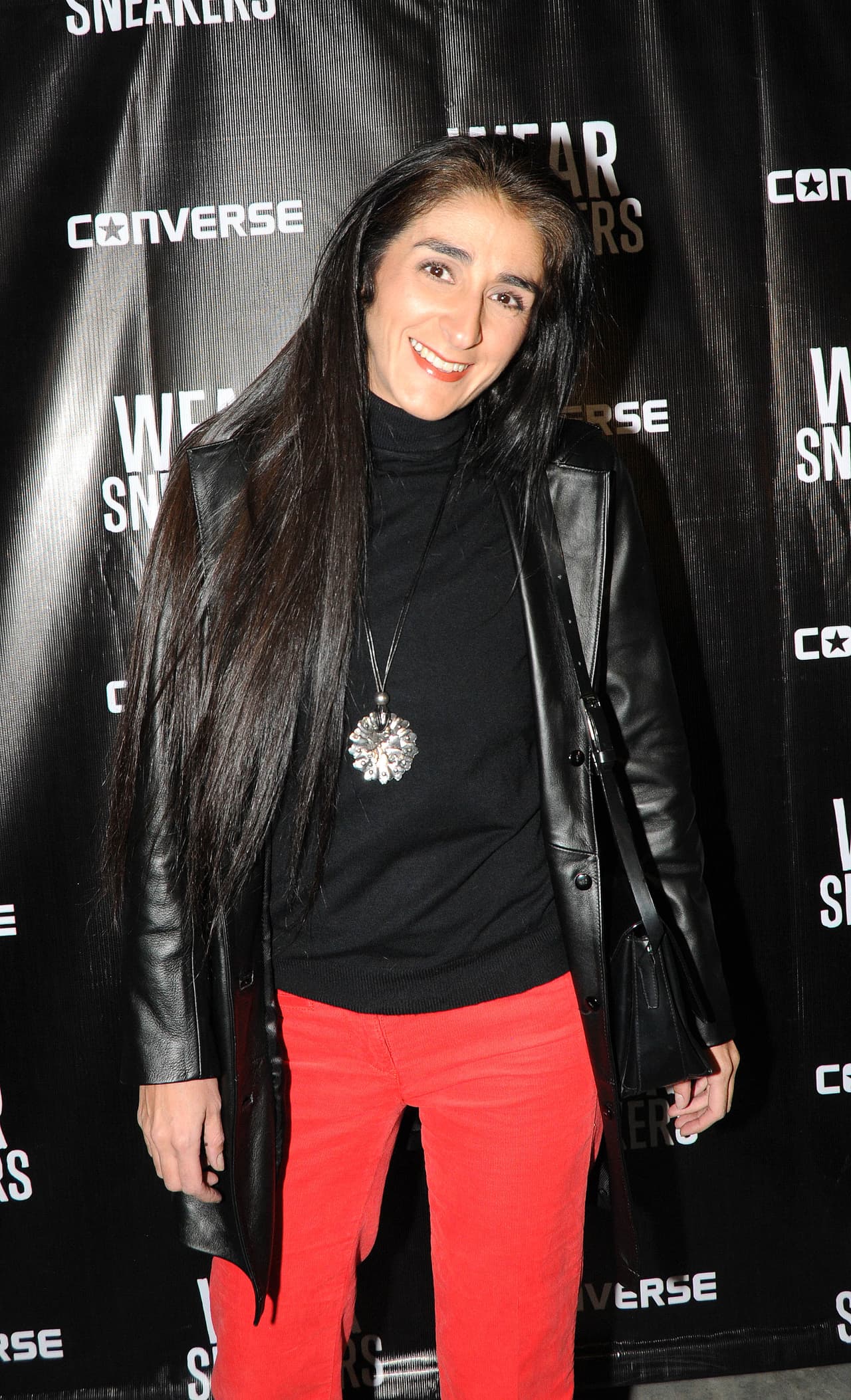 Posteriormente, fungió como parte del elenco principal de una obra de teatro llamada ‘Mujeres de carne podrida’ (1998), la cual ganó varios premios en Argentina.