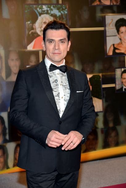 Estos actores y actrices desfilaron por la alfombra de Premio Lo Nuetro 2014. Altaír Jarabo, Jorge Salinas, Elizabeth Ávarez, Ana Brenda Contreras, Scarlet Ortiz, Christian Meier, Ana Lorena Sánchez, Alberto Salaberry, Pedro Moreno, Marjorie de Sousa, Mané de la Parra, Zuleyka Rivera y William Levy. ¿Cuál fue tu favorito?