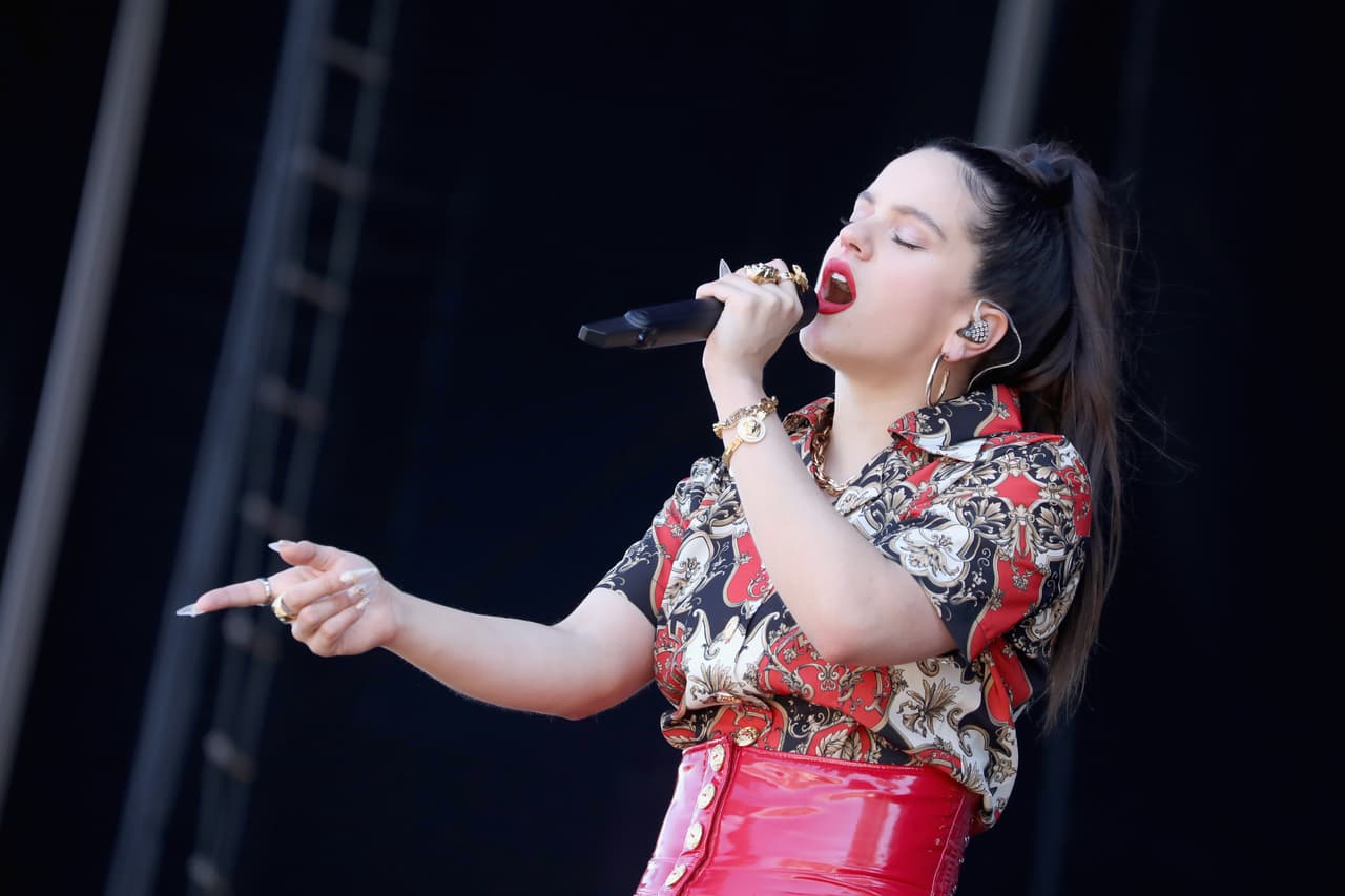 Rosalía también está forjando su renombre del otro lado del Atlántico, más al ser una de las nominadas de este año de Premios Juventud.