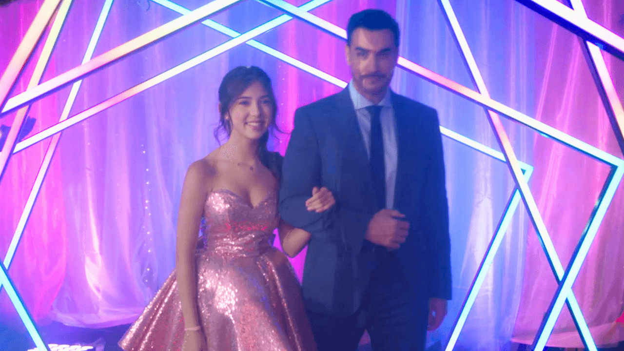 Dani celebra sus XV en su casa | Tan Cerca De Ti, Nace El Amor | Capítulo 60