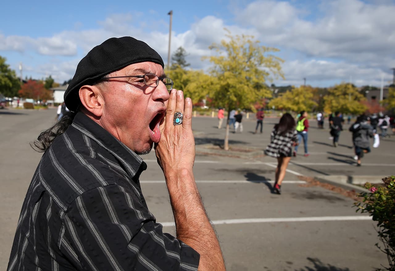 Como respuesta a la presión de la comunidad, se creó la Oficina Independiente de Revisión y Alcance de la Aplicación de la Ley del Condado de Sonoma (IOLERO), una agencia de supervisión civil centrada en la Oficina del Sheriff.