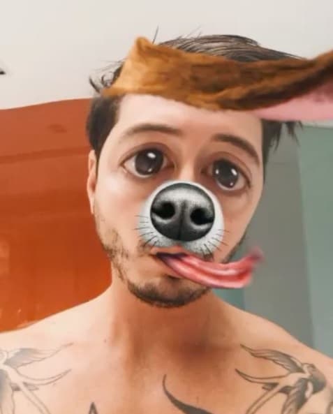 J Balvin le ha robado el corazón a sus fans. Este año tiene seis nominaciones a Premio Lo Nuestro.