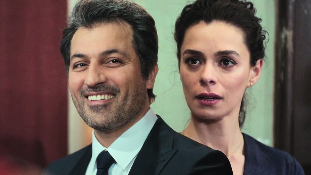 Arif sorprende a Bahar al pedirle que se casen