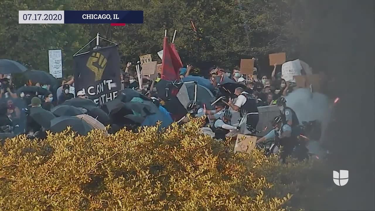 Repudian con una gran manifestación el envío de agentes federales a Chicago