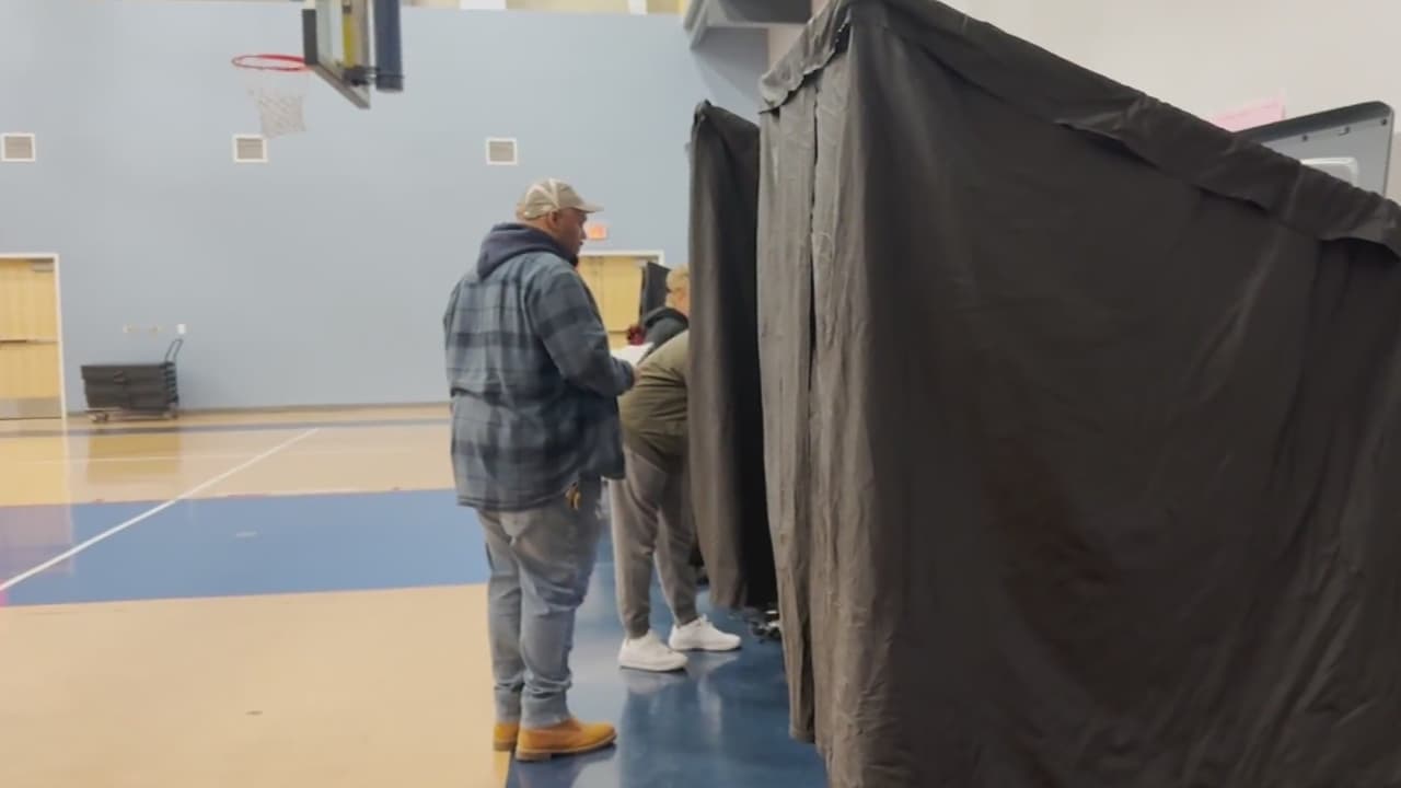 Organización UnidosUS impulsa el voto joven: 60% de los jóvenes de 18 años votarán por primera vez