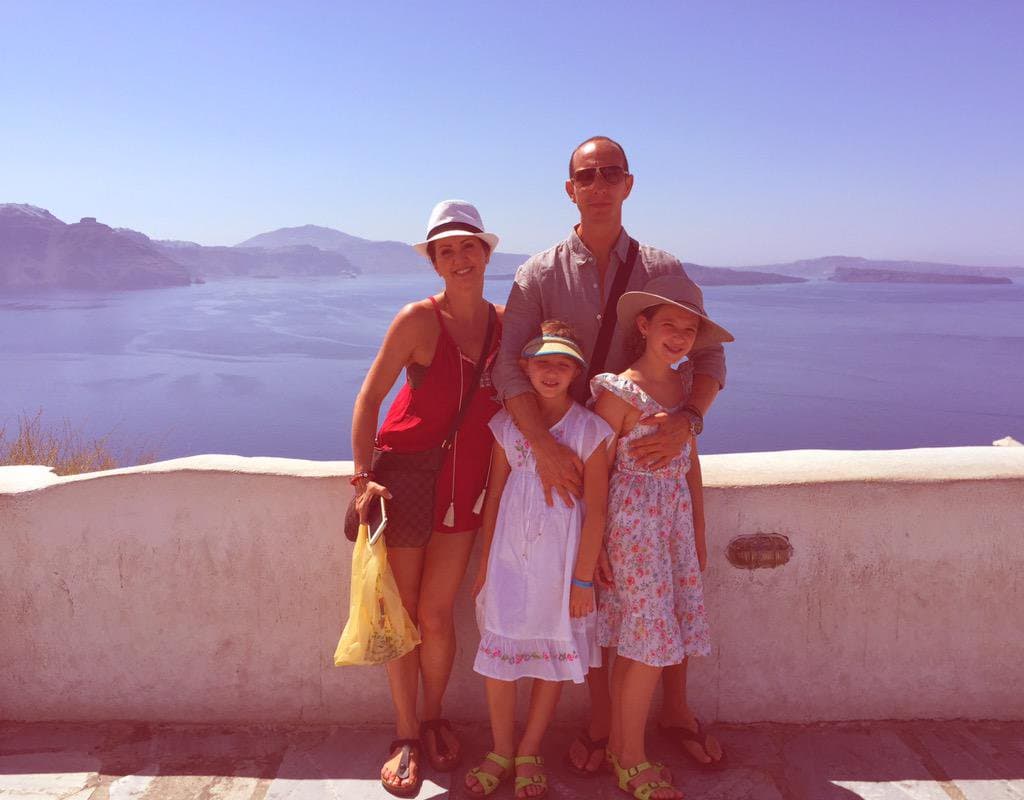 Fruto de este gran amor, nacieron Mia y Nina, las princesas de papá.