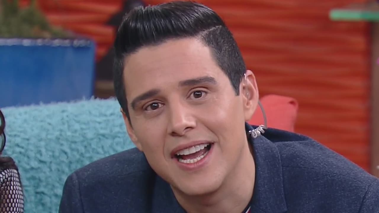 Alejandro preguntó a Karla por qué estuvo a punto de cancelar su visita al programa de Ismael Cala.