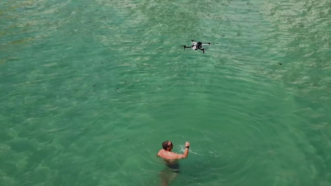 Así funcionan los drones que buscan salvar vidas en playas de Florida