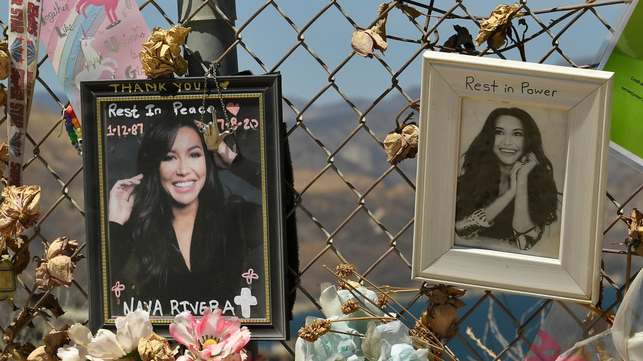 Según la investigación, Naya murió a causa de "ahogamiento accidental" después de luchar para que su hijo regresara al bote, luego de que ambos saltaron para nadar.