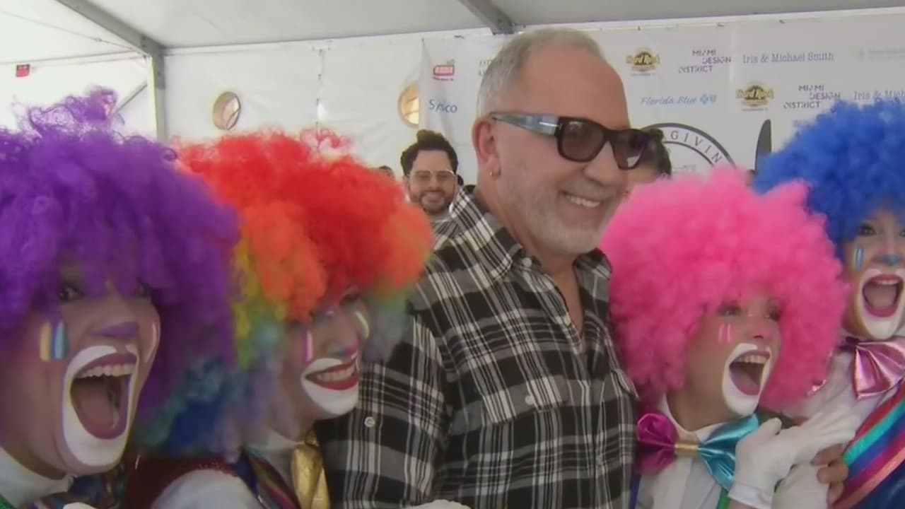 Los Estefan ofrecen un almuerzo para tres mil personas durante Thanksgiving en Miami