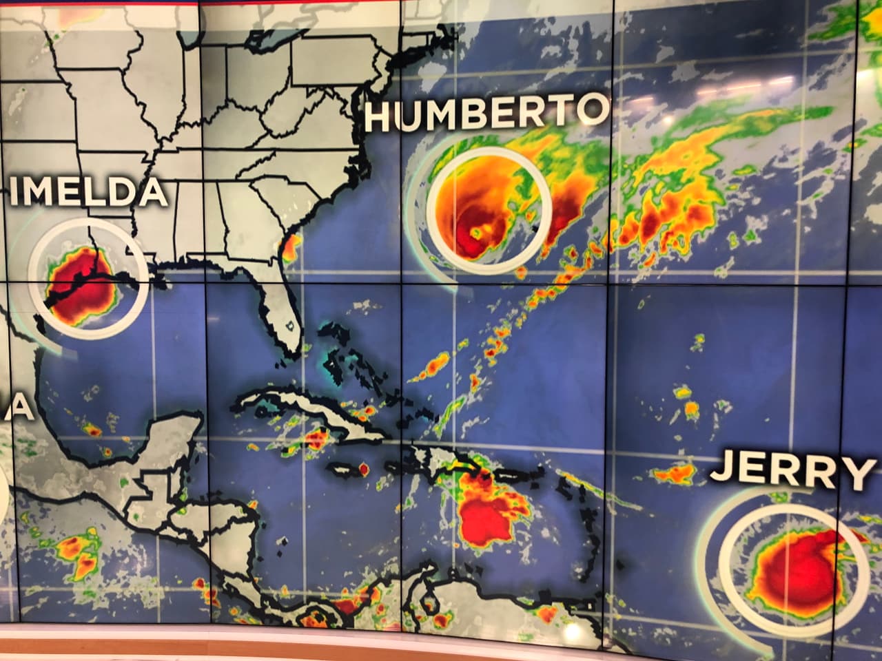 Estas son todas las tormentas que mantienen activo el trópico