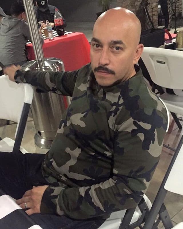 Su más reciente álbum lo tituló simplemente "El Malo".