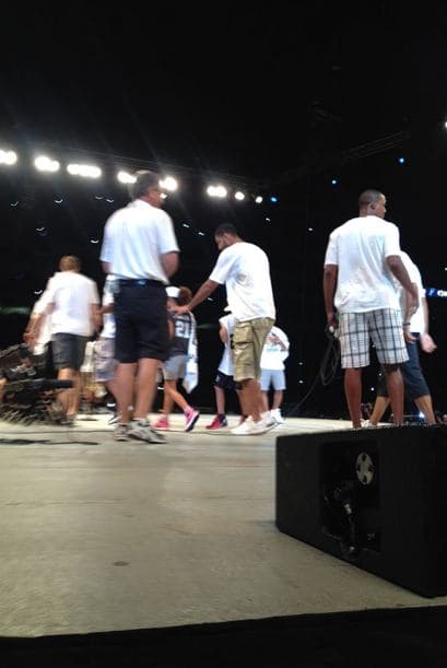 Photos: Spurs Championship Alamodome Celebration 2014