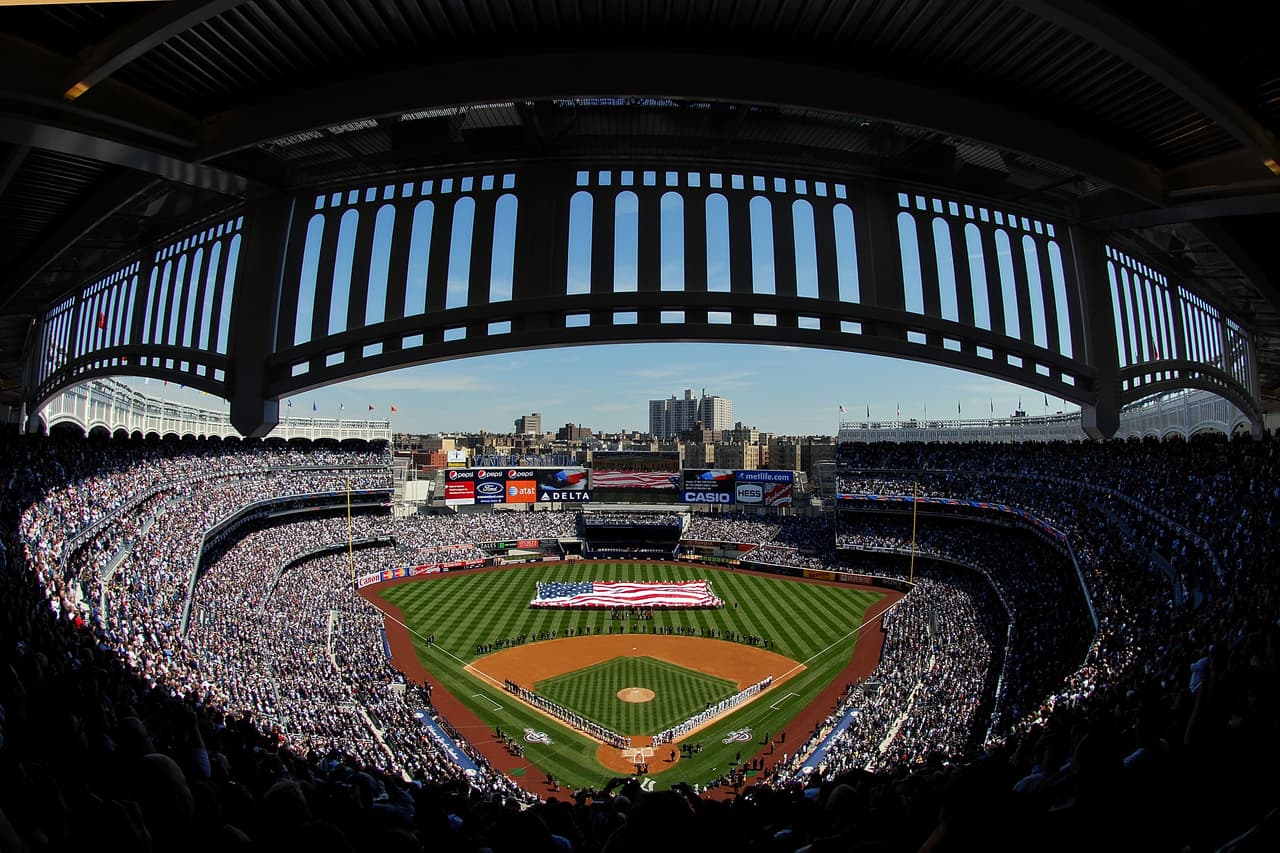 El anuncio se da en un momento en el que el estado ha visto un descenso constante de los casos de COVID-19, abriendo paso para una reapertura total.