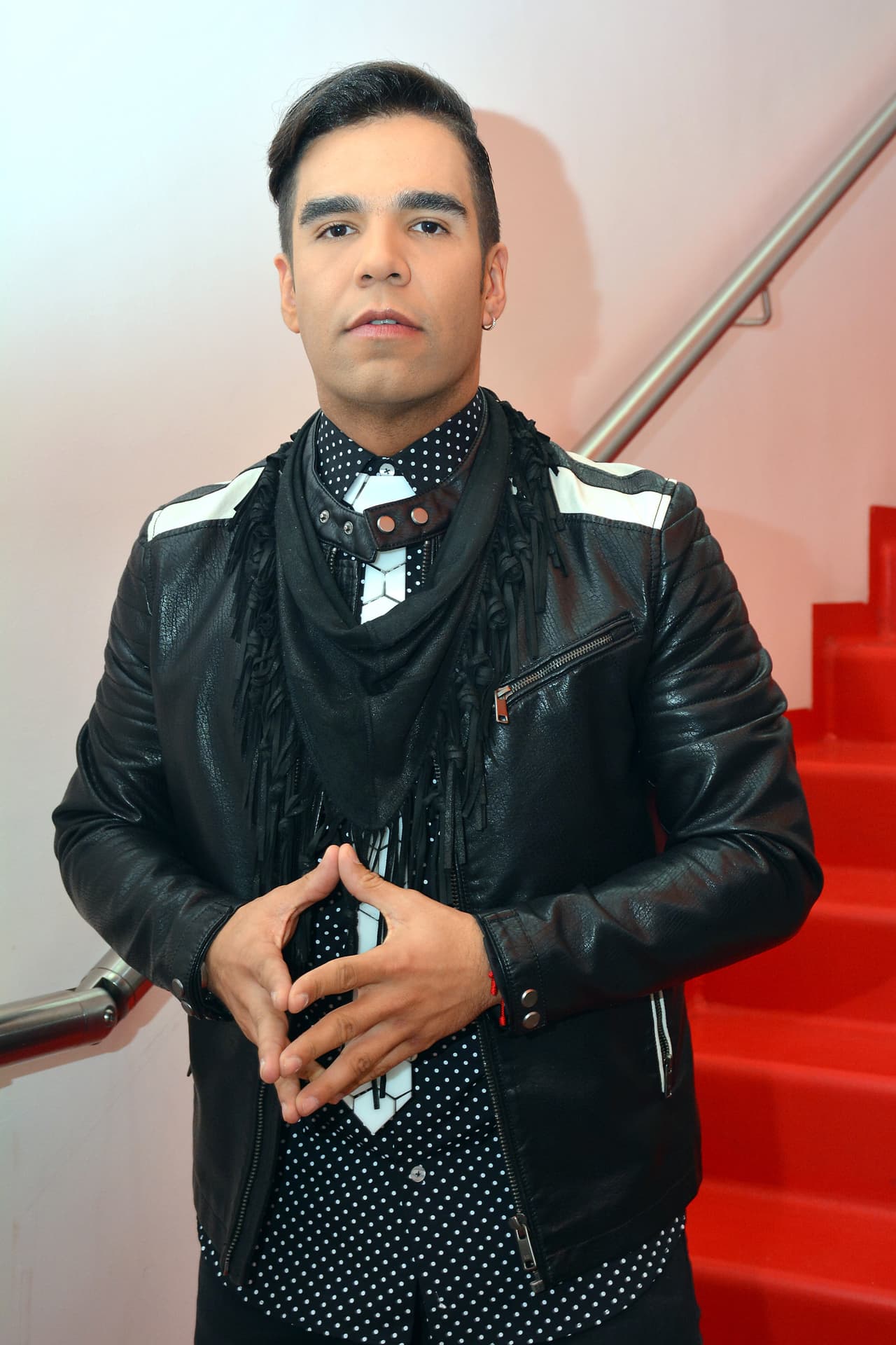 Pabón fue el más perjudicado, presentando cortaduras en su rostro y brazos, además de hematomas en diferentes partes del cuerpo.