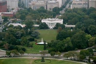 La Iglesia Católica espera reunir 50,000 fieles hispanos para saludar al papa en DC