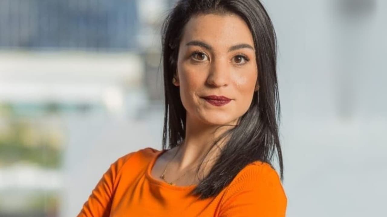 Precaución en la inversión inmobiliaria: Abril Castillo de GHQ ofrece consejos para evitar fraudes y proteger tu inversión.