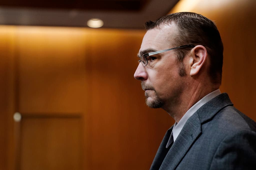 Declaran culpable de homicidio involuntario a James Crumbley, padre del joven que mató a 4 estudiantes en una escuela de Michigan 