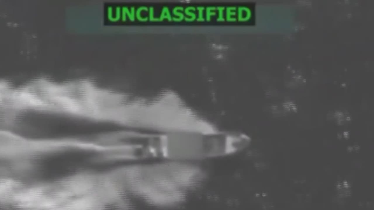 Posible crimen de guerra el ataque de EEUU con nave camuflada como civil en 2025