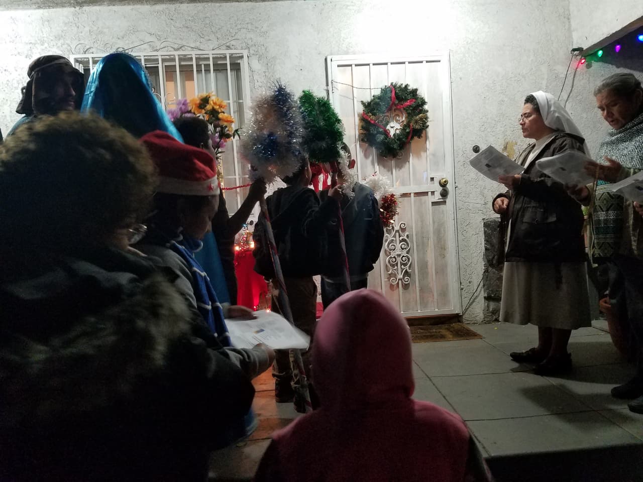 Cantando en la segunda casa.