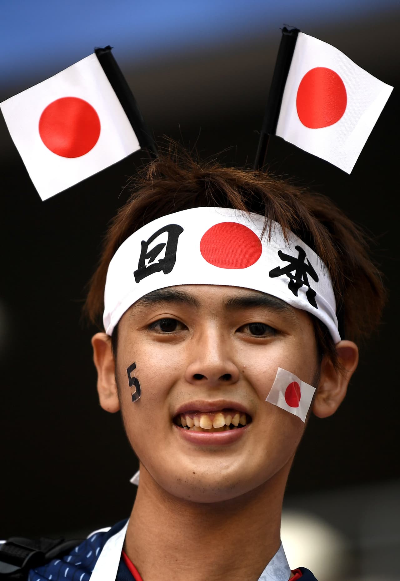 El colorido de la fiesta entre los fanáticos de Colombia y Japón son una expresión de la unidad del fútbol en el arranque del grupo H del Mundial de Rusia 2018.